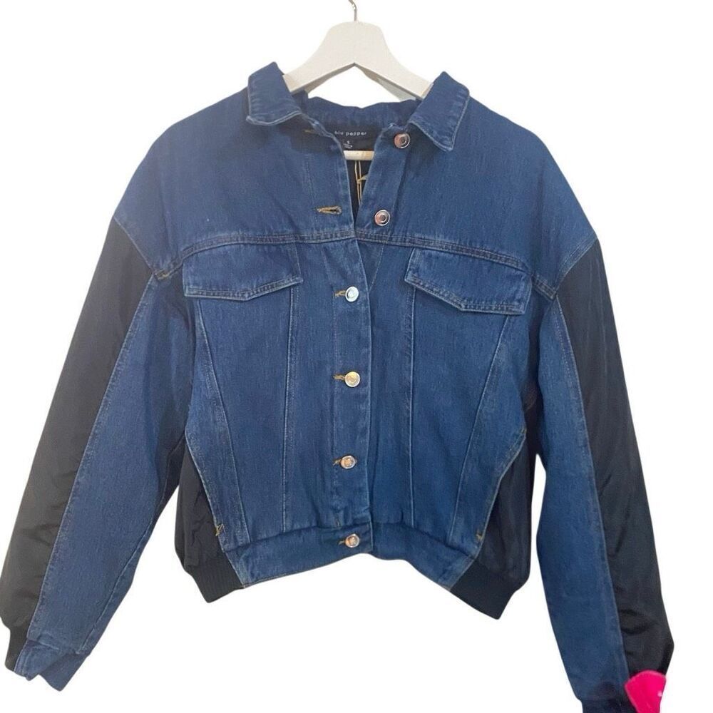 Blu Pepper NWT puffer jean jacket blue and black size small